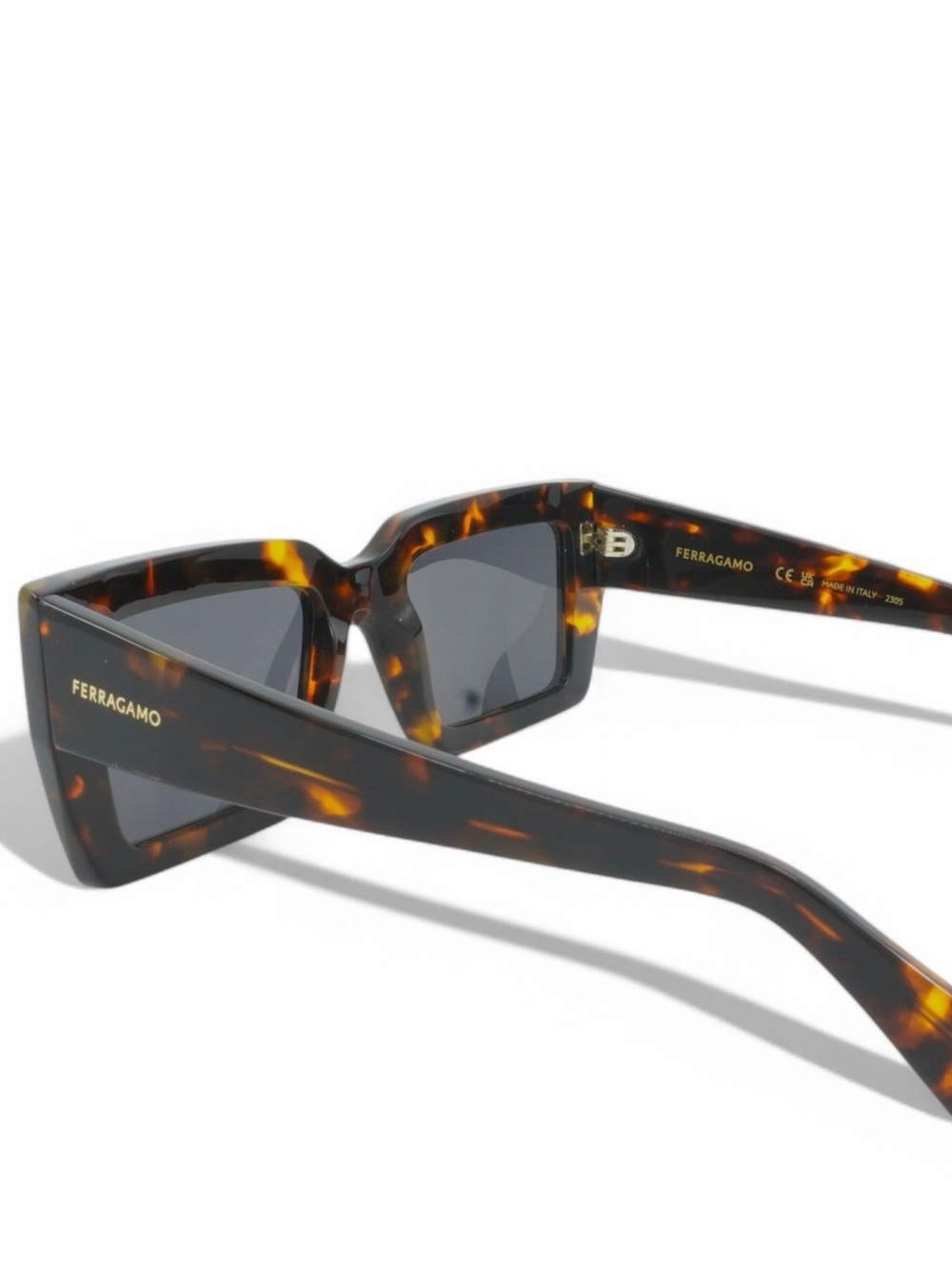 Ferragamo Tortoiseshell Rectangle Sunglasses - Dark Gray Lenses